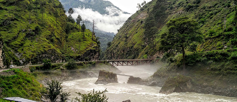 Top adventurous activities to try in Uttarakhand